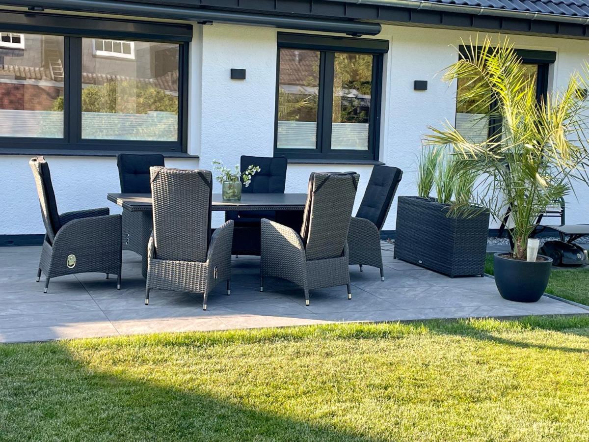 Wellnesshome Fontaneweg Mit Sauna, Terrasse Und Garten Espelkamp-Mittwald Exterior photo